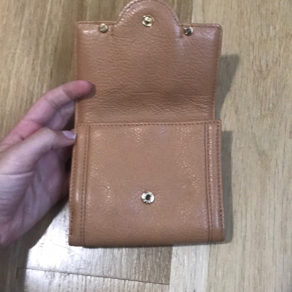 Tory Burch folded wallet - Picture 2 of 3